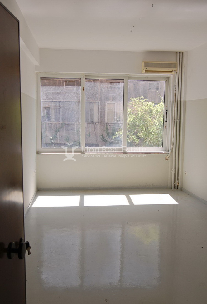 property-img
