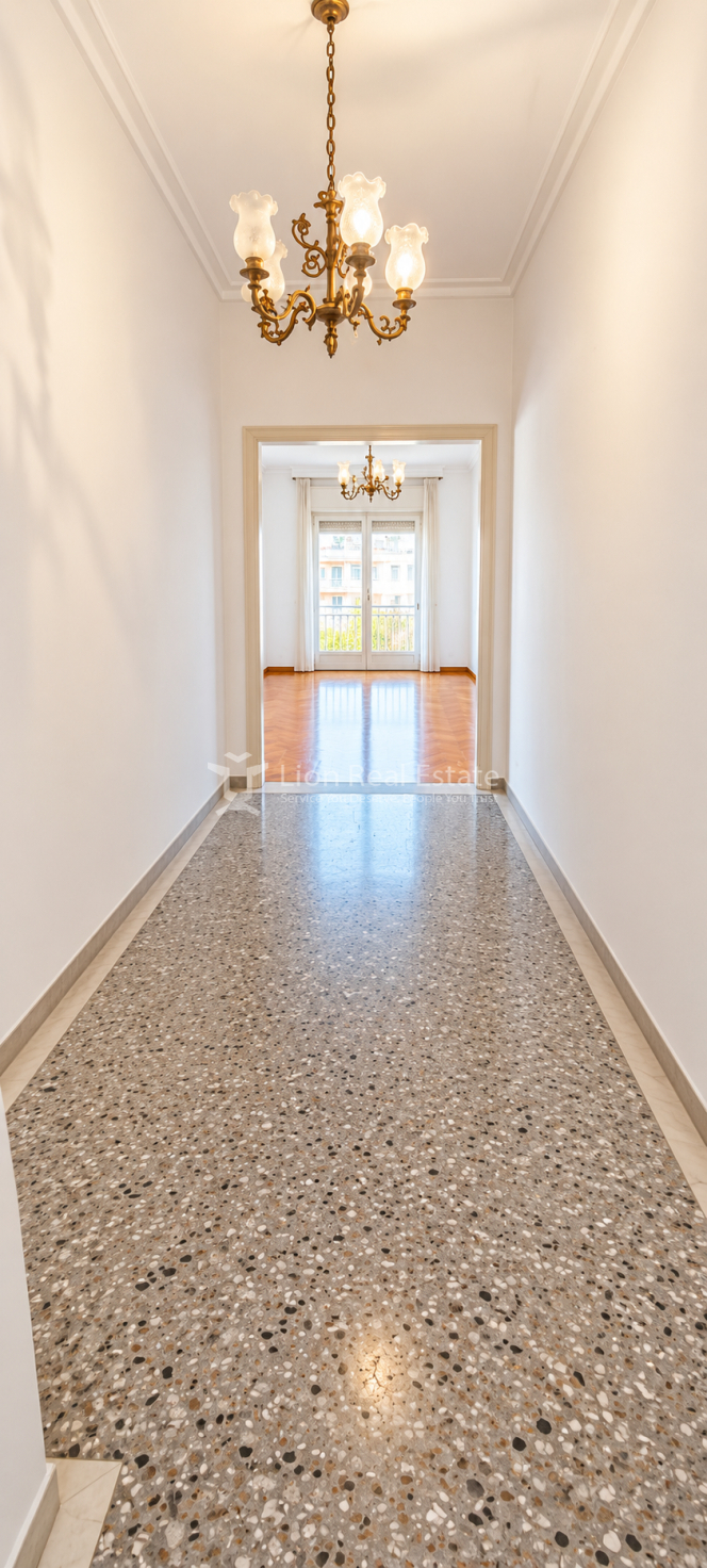 property-img