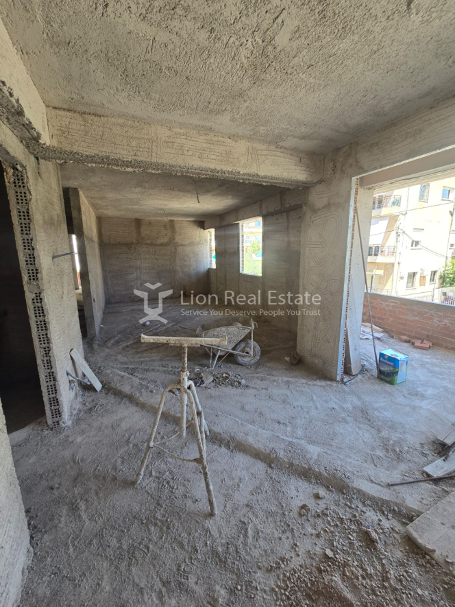 property-img